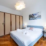 Riverview Luxury Flat By Reasy&busy Apartamento *