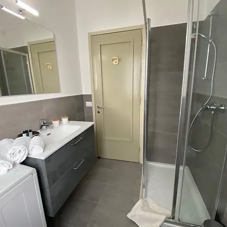 Riverview Luxury Flat By Reasy&busy Apartment Verona