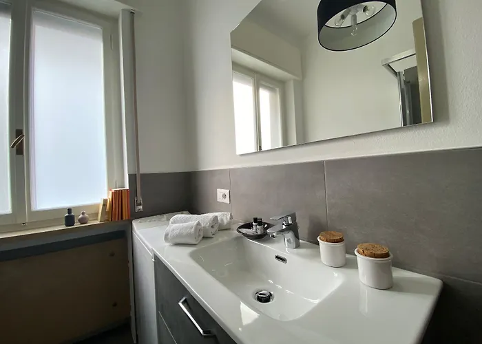 Lägenhet Riverview Luxury Flat