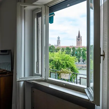 Riverview Luxury Flat Appartement *