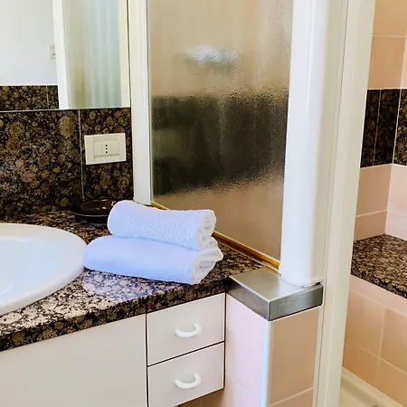 Riverview Luxury Flat Lejlighed *