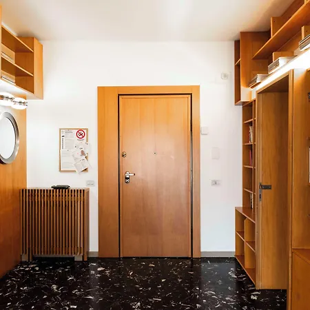 Riverview By Reasy&busy Apartment *