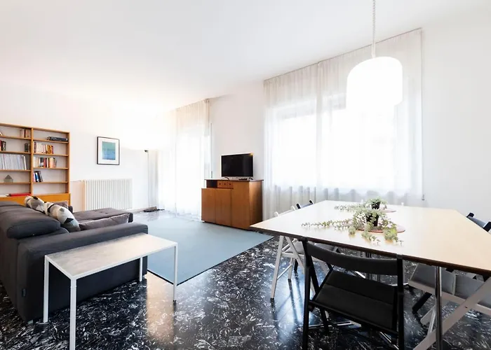 Riverview Luxury Flat By Reasy&busy *