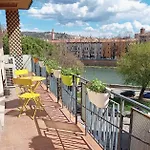 Riverview Luxury Flat By Reasy&busy アパート ヴェローナ