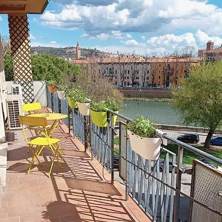 Riverview Luxury Flat By Reasy&busy Apartamento Verona